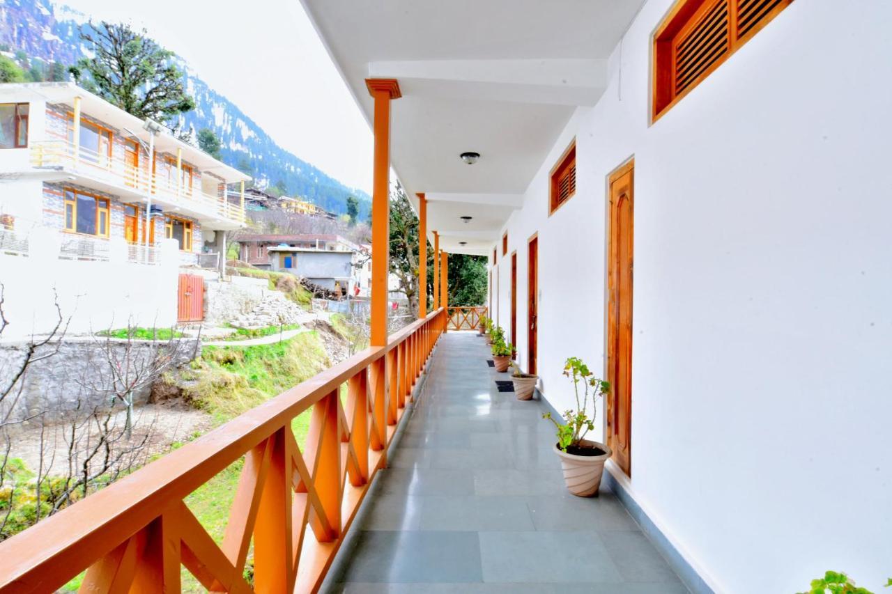 Oyo 10279 Sita Cottage Manāli Exterior foto