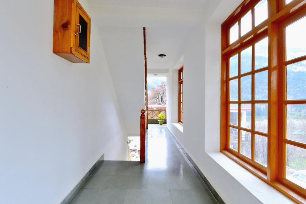 Oyo 10279 Sita Cottage Manāli Exterior foto
